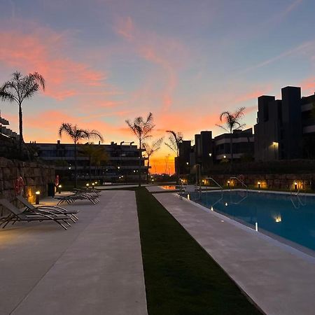 The Golden Oasis Penthouse Apartamento Estepona Exterior foto