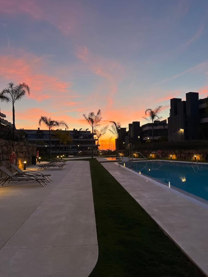 The Golden Oasis Penthouse Apartamento Estepona Exterior foto