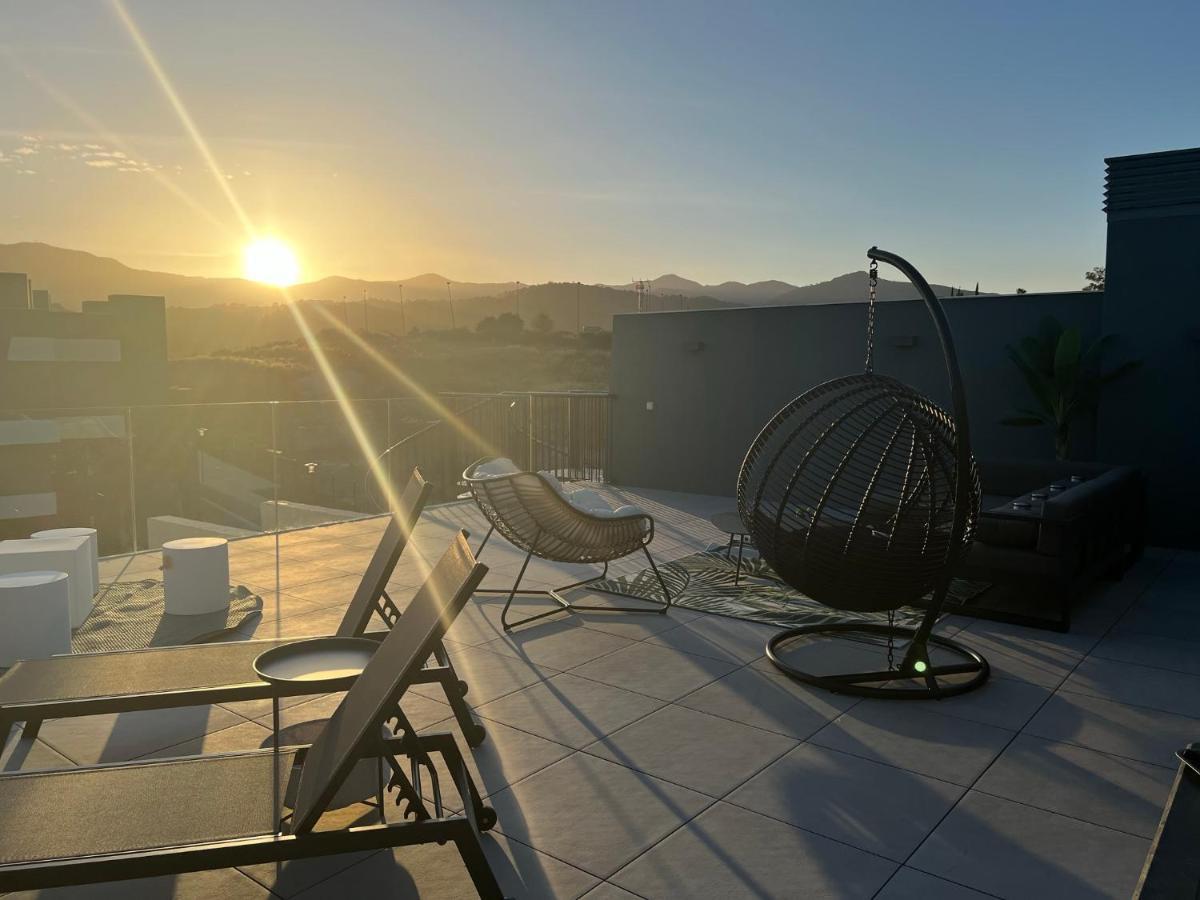 The Golden Oasis Penthouse Apartamento Estepona Exterior foto